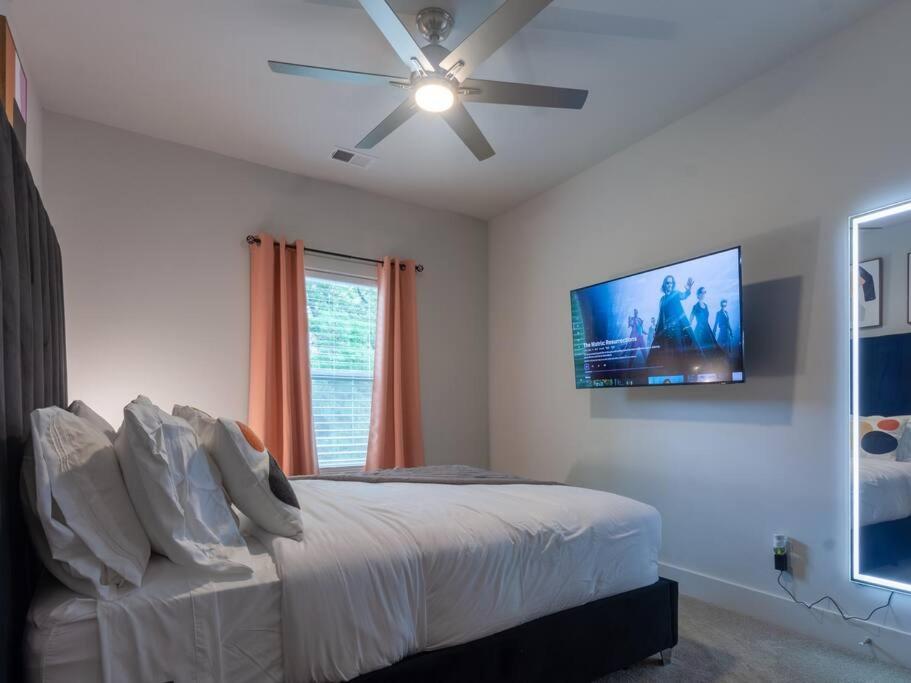 Five75Lux Atl King Bed & Game Room Downtown アトランタ エクステリア 写真